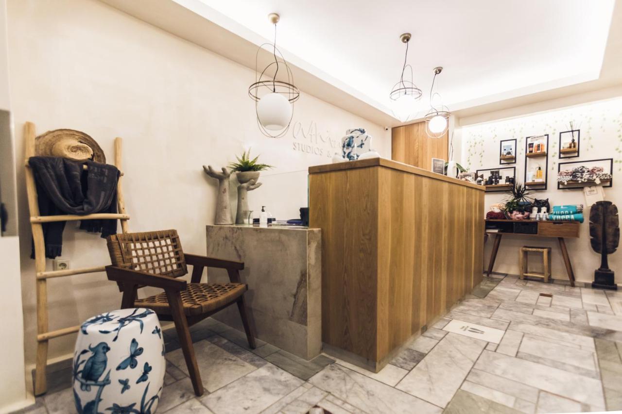 Athina Studios And Suites Plaka Bagian luar foto