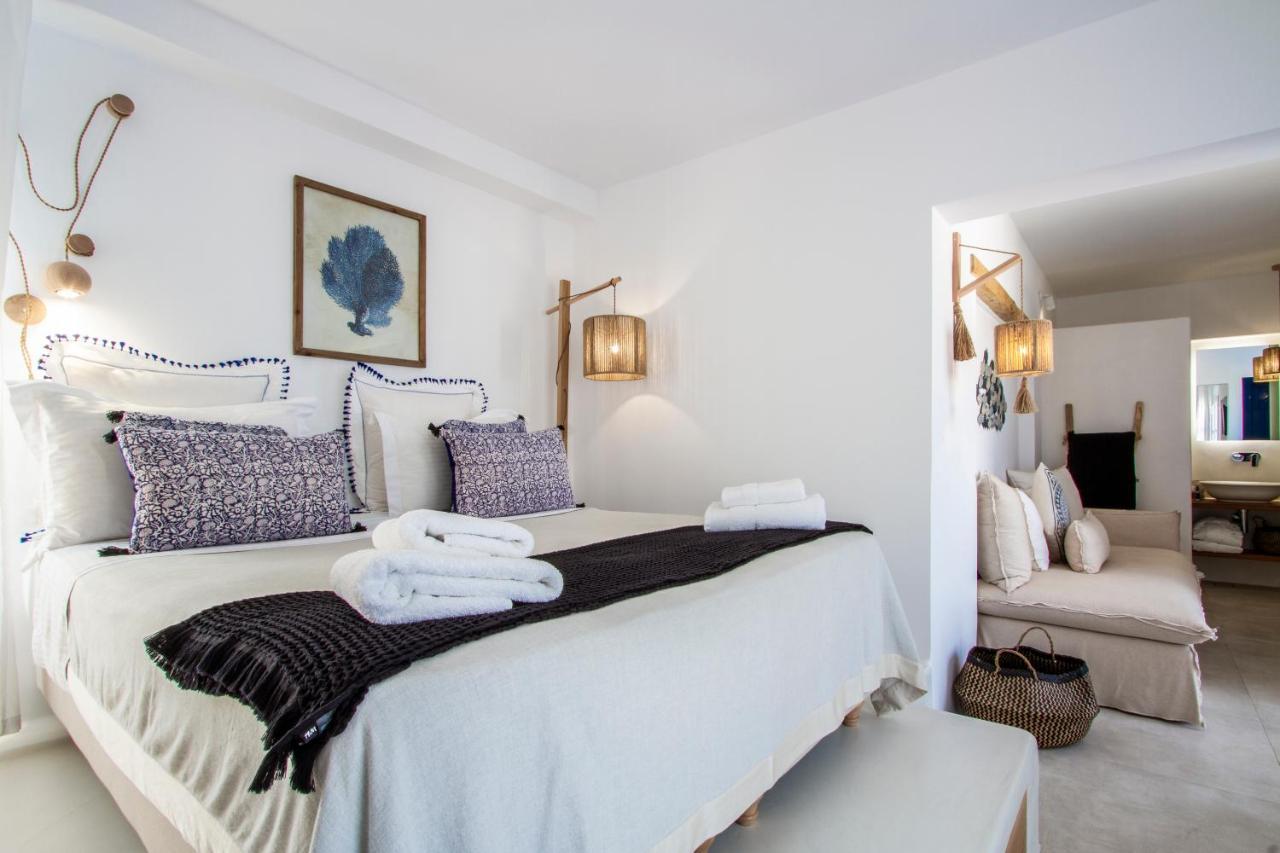 Athina Studios And Suites Plaka Bagian luar foto